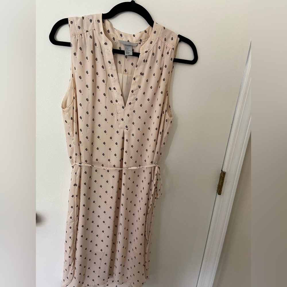 H&M Lightweight Sleeveless Dress